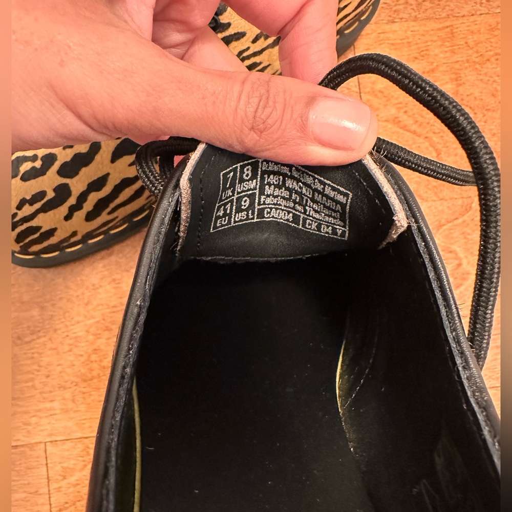 Brand new Dr. Martens for Men size 41 limited design - Picture 3 of 6